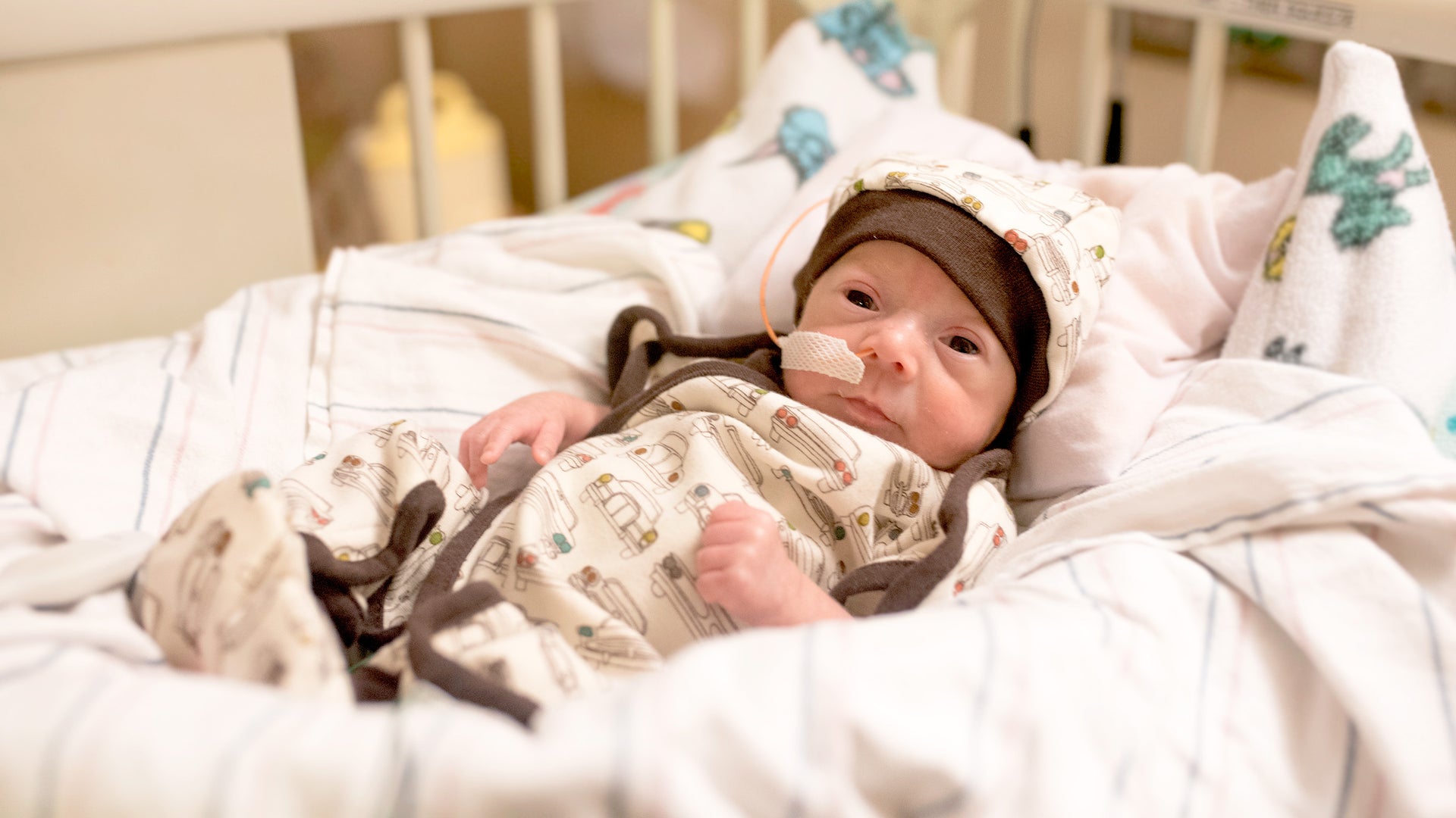 Innovative preemie clothes Loved by both NICU staff and parents