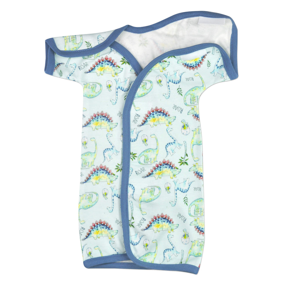 Innovative preemie clothes Loved by both NICU staff and parents